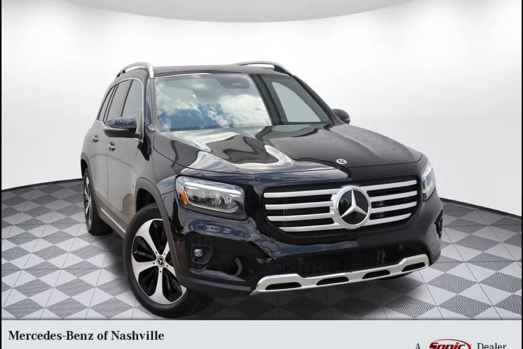 2025 Mercedes Benz GLB 250 photo 1