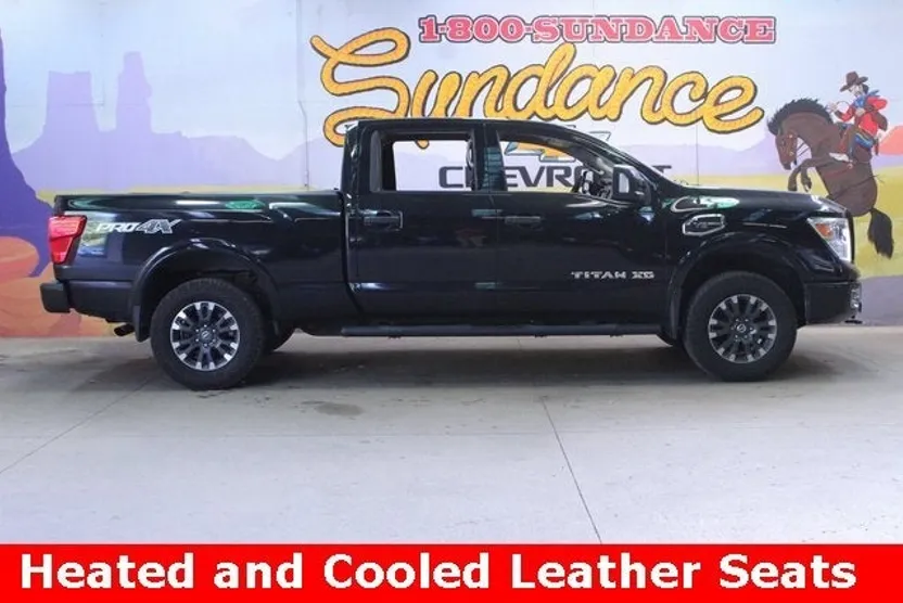 2016 Nissan Titan S photo 1