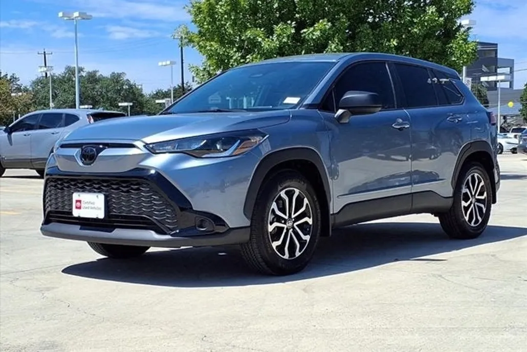 2025 Toyota Corolla Cross Hybrid S photo 1