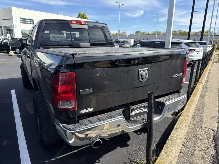 2011 Ram 1500 Laramie photo 1