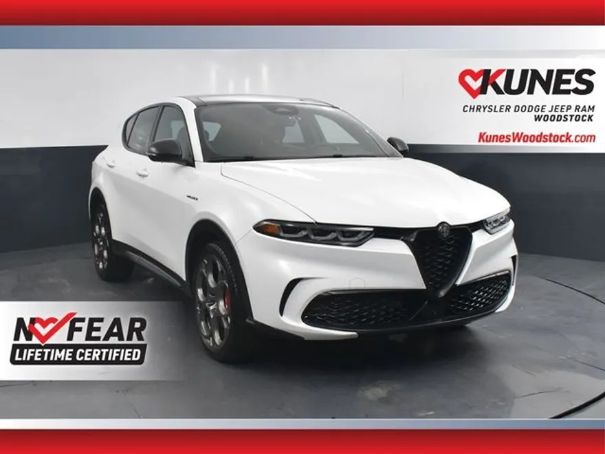 2024 Alfa Romeo Tonale Veloce photo 1