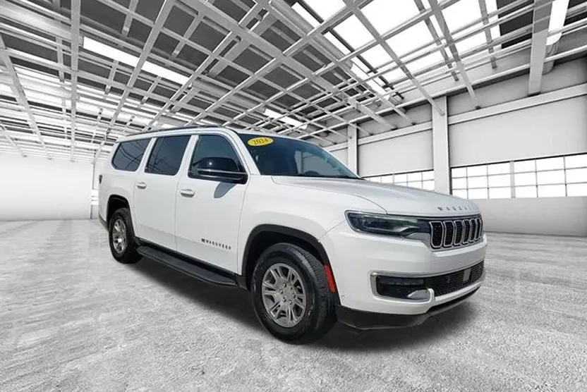 2024 Jeep Wagoneer L Base photo 1