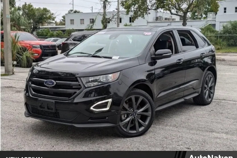 2018 Ford Edge Sport photo 1