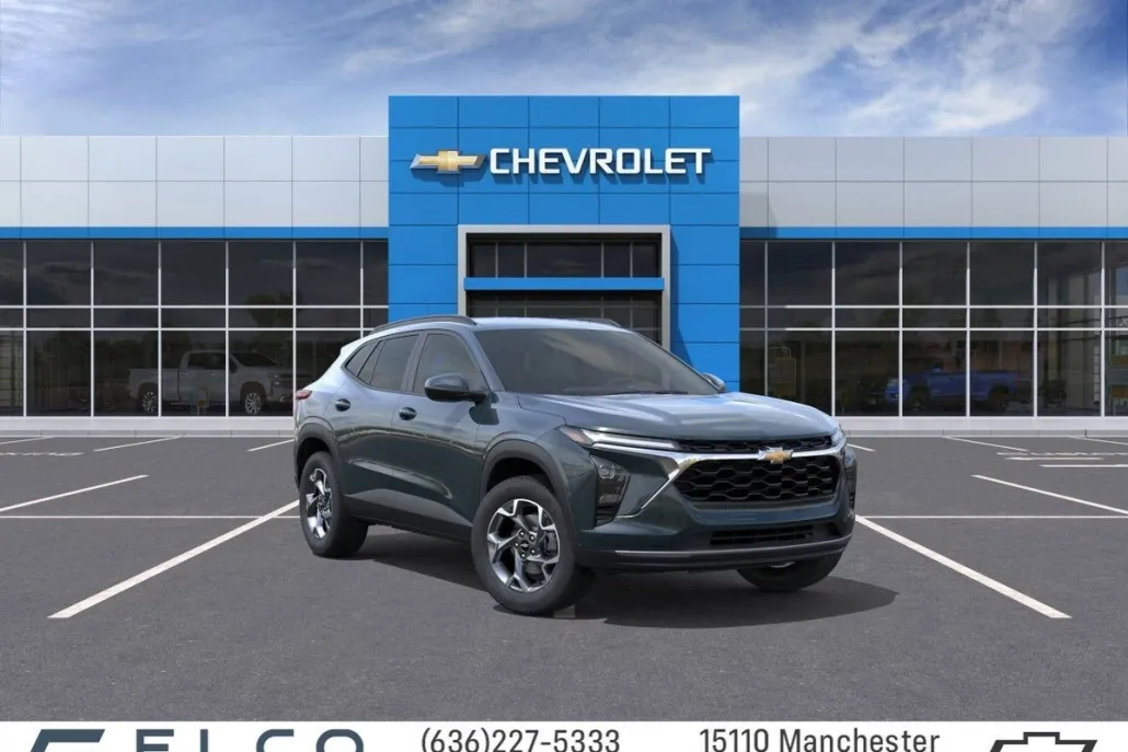 2025 Chevrolet Trax LT photo 1