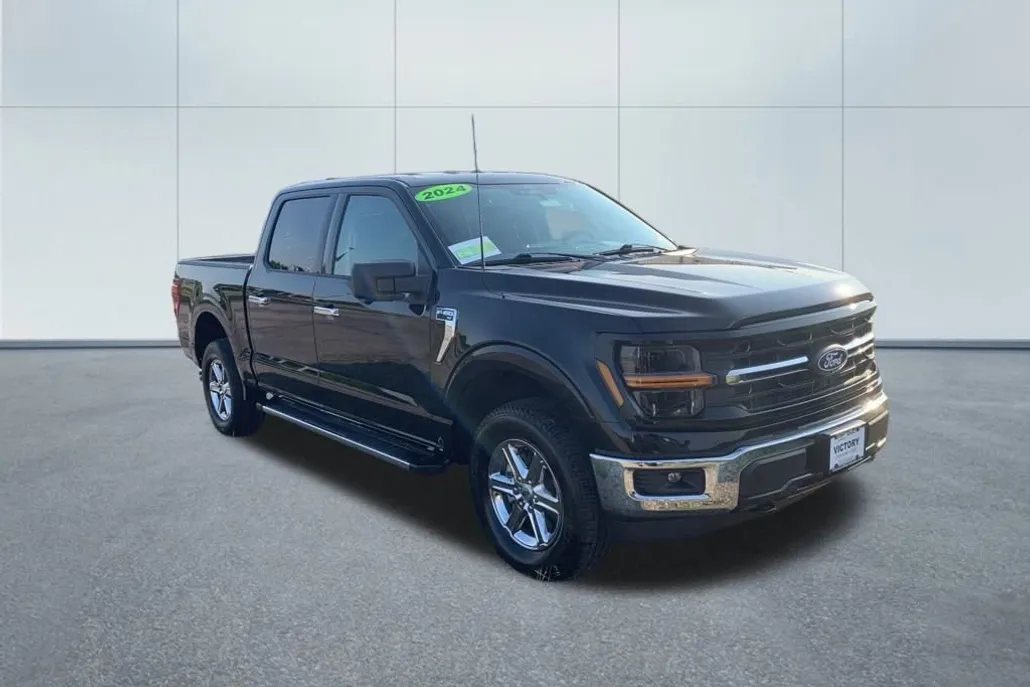 2024 Ford F-150 XLT photo 1