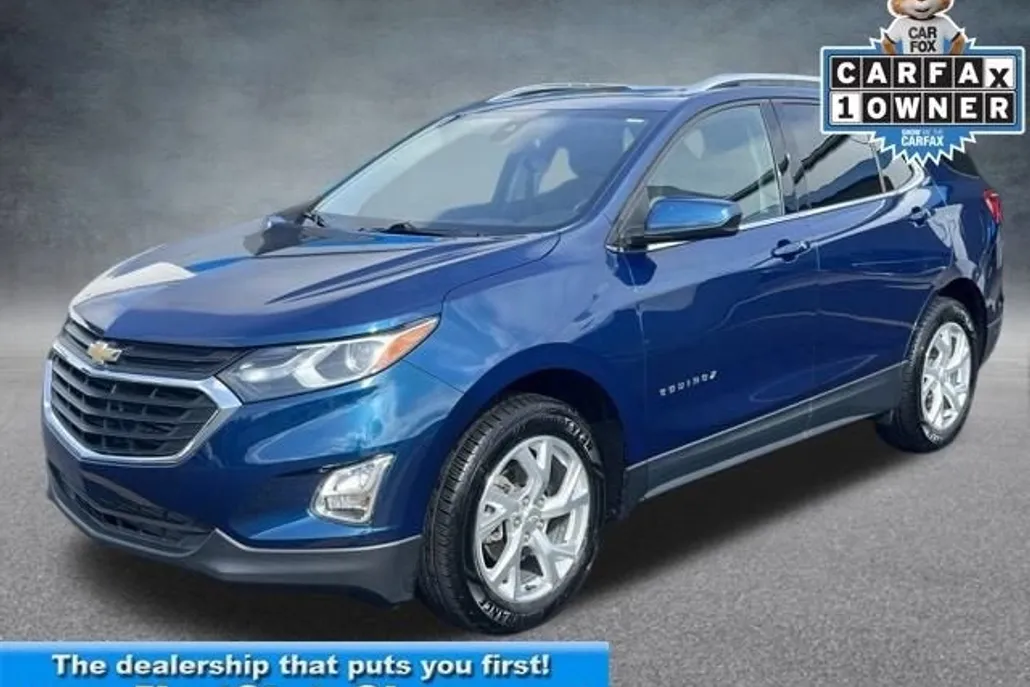 2020 Chevrolet Equinox LT photo 1