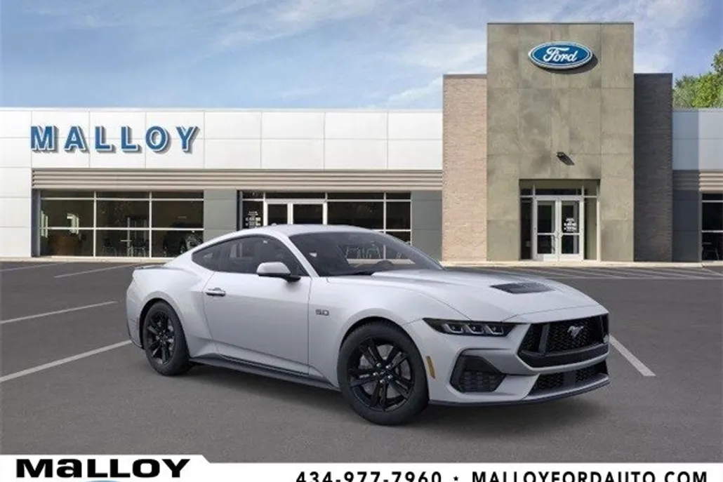 2025 Ford Mustang GT photo 1