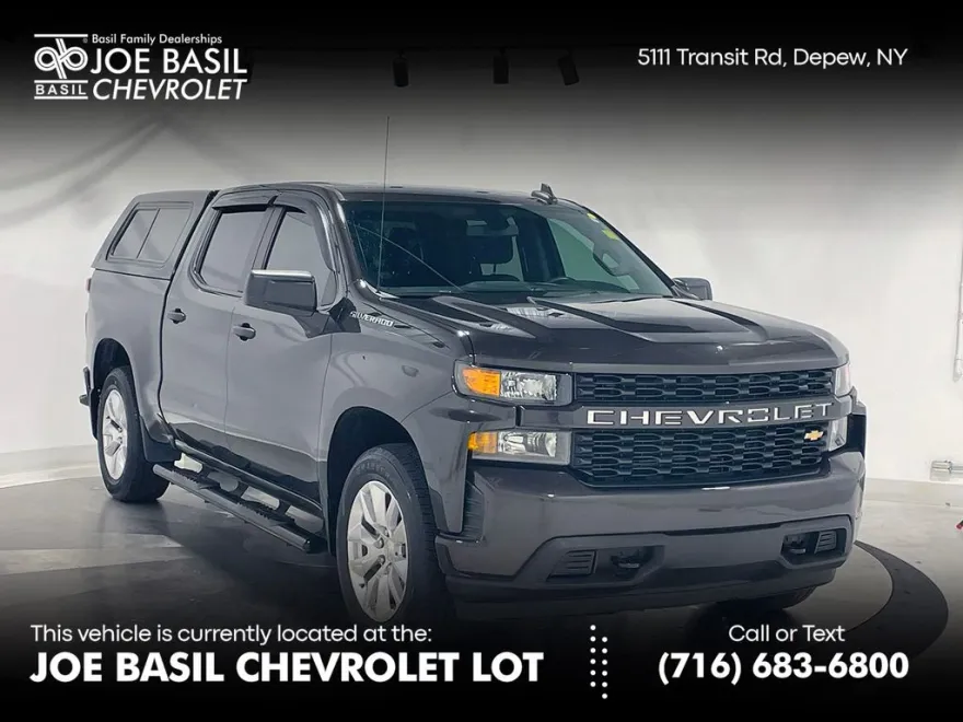 2022 Chevrolet Silverado 1500 Custom photo 1