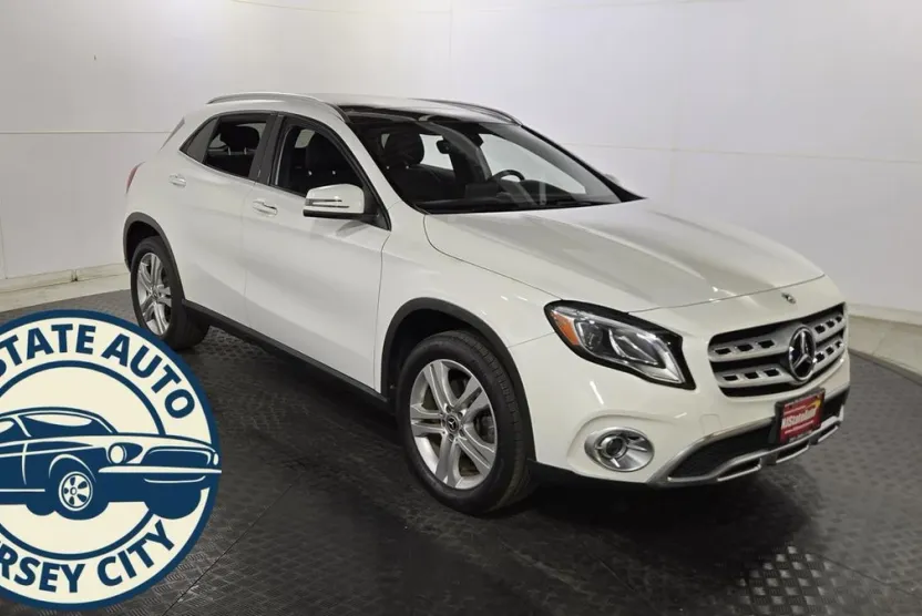 2019 Mercedes Benz GLA 250 photo 1