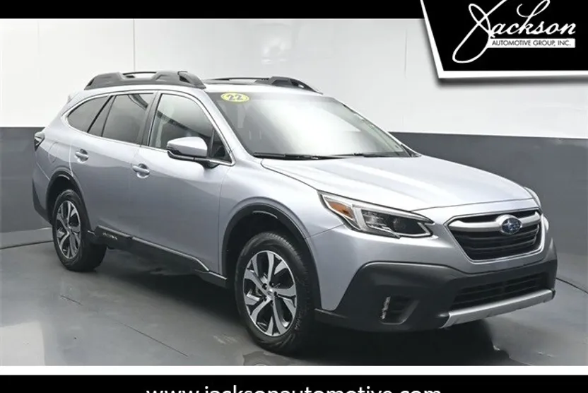 2022 Subaru Outback Limited XT photo 1