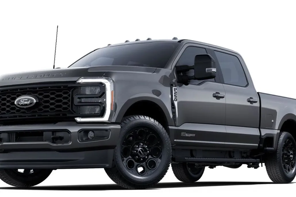 2025 Ford F-250 photo 1