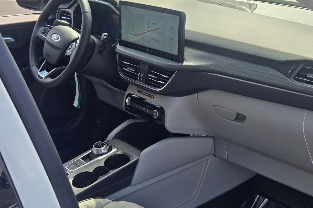 2024 Ford Escape Plug-In Hybrid Base photo 1