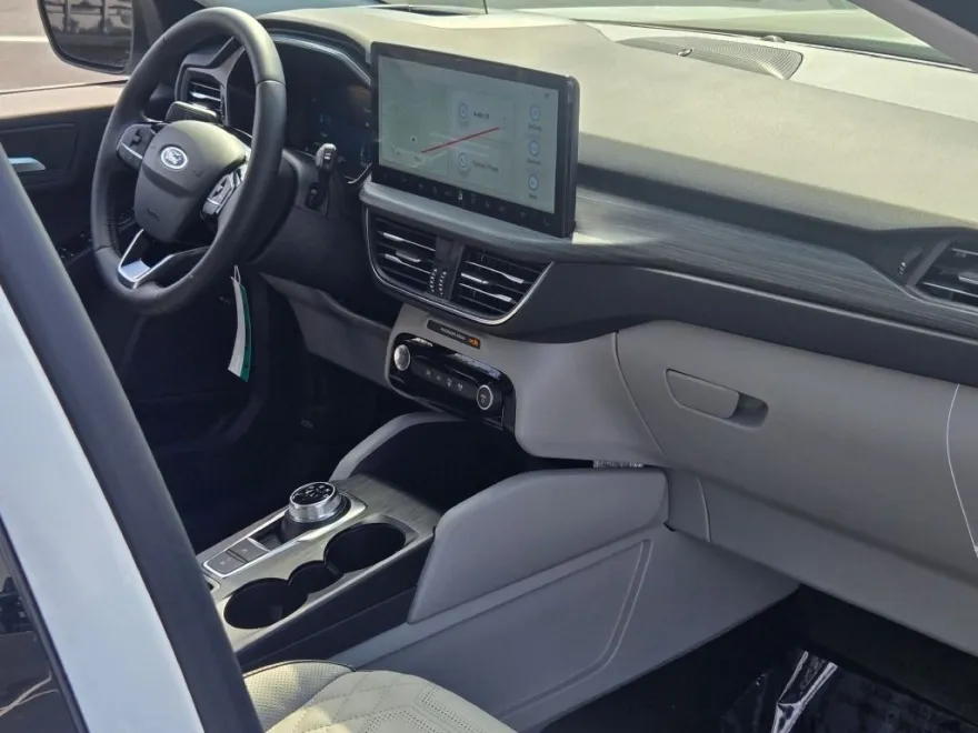 2024 Ford Escape Plug-In Hybrid Base photo 1