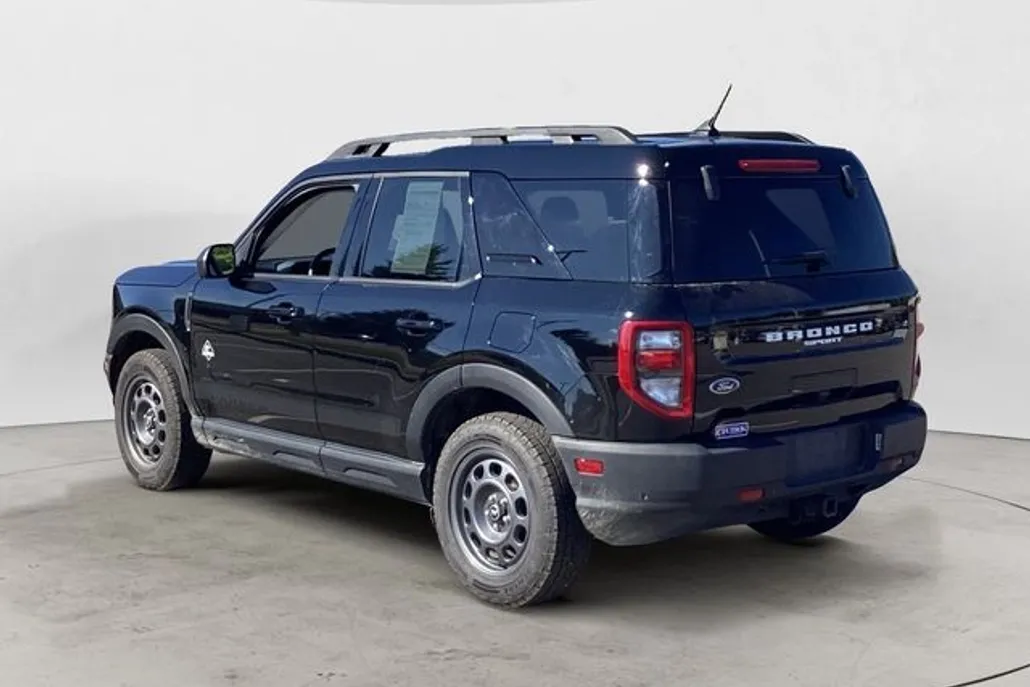 2024 Ford Bronco Sport Outer Banks photo 1
