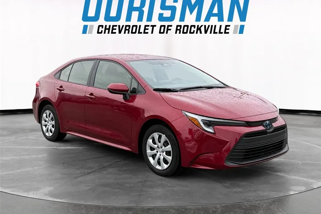 2024 Toyota Corolla Hybrid LE photo 1