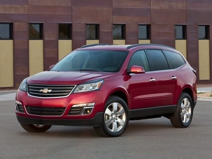 2014 Chevrolet Traverse 1LT photo 1