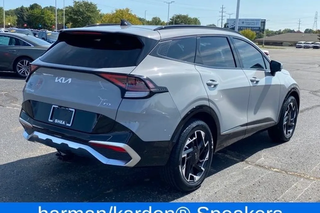 2024 Kia Sportage photo 1