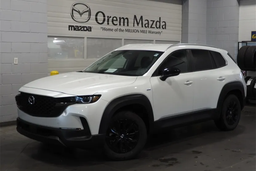 2025 Mazda CX-50 Preferred photo 1