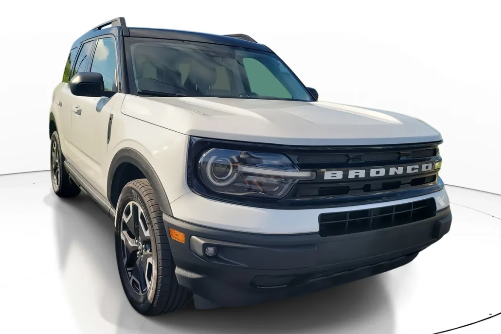 2021 Ford Bronco Sport Outer Banks photo 1