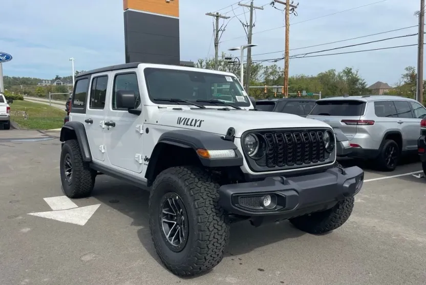 2025 Jeep Wrangler Willys photo 1