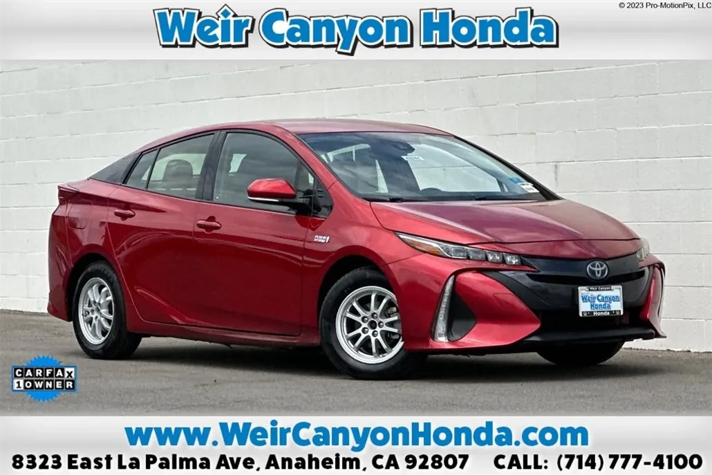 2019 Toyota Prius Prime Premium photo 1