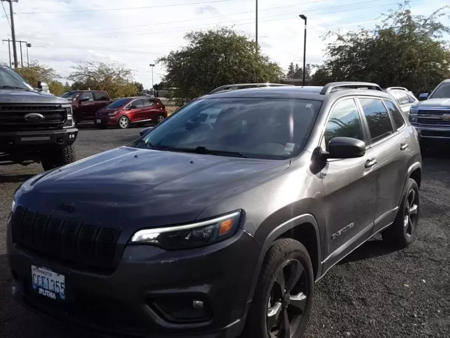 2021 Jeep Cherokee Altitude photo 1