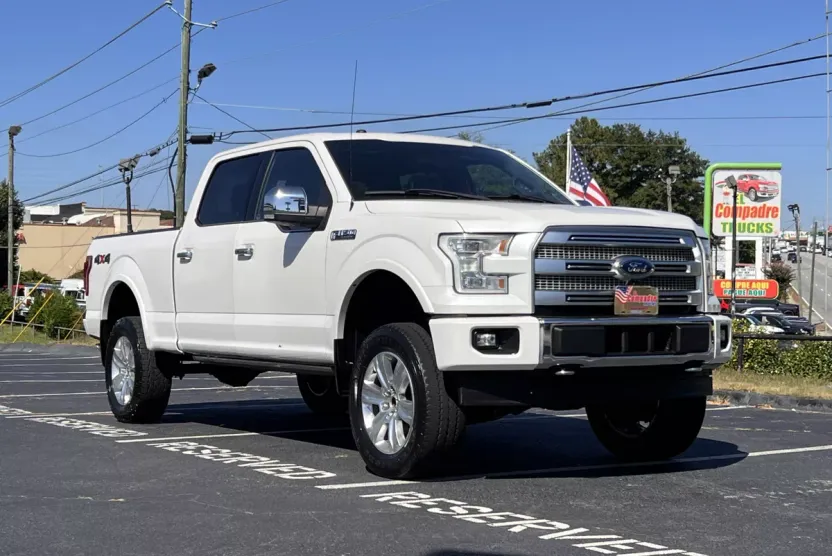 2017 Ford F-150 Lariat photo 1