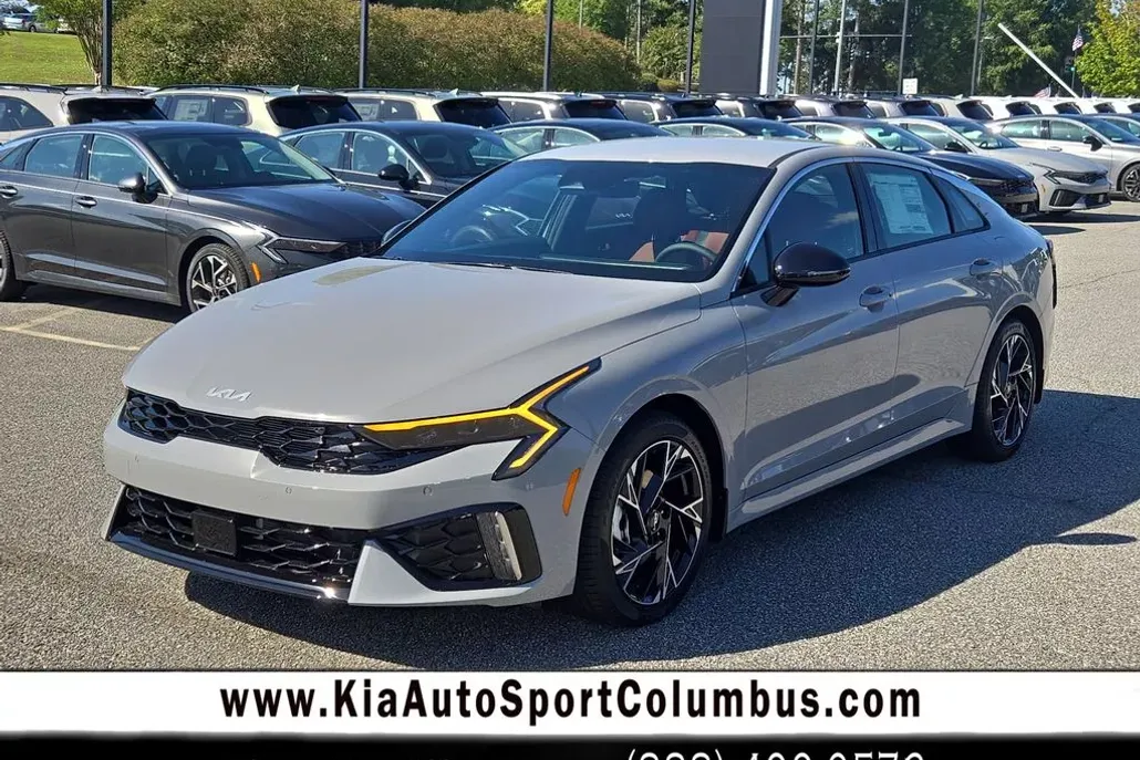 2026 Kia K5 GT-Line photo 1