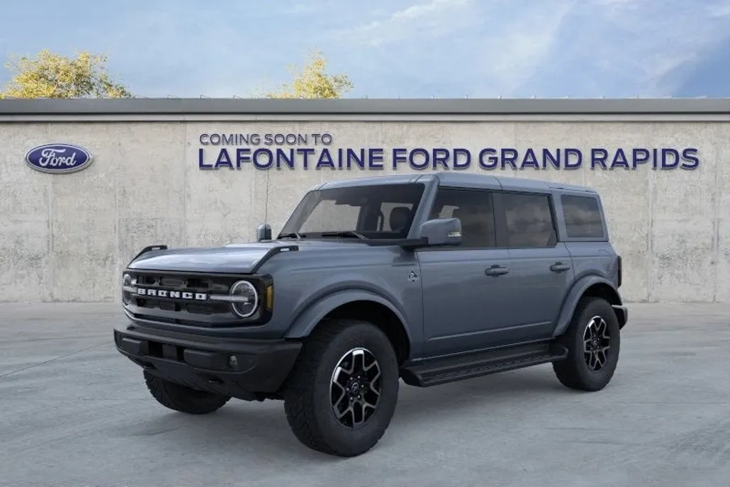 2025 Ford Bronco Outer Banks photo 1