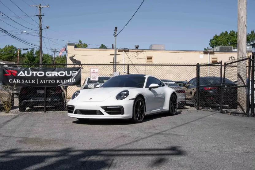 2020 Porsche 911 Coupe photo 1