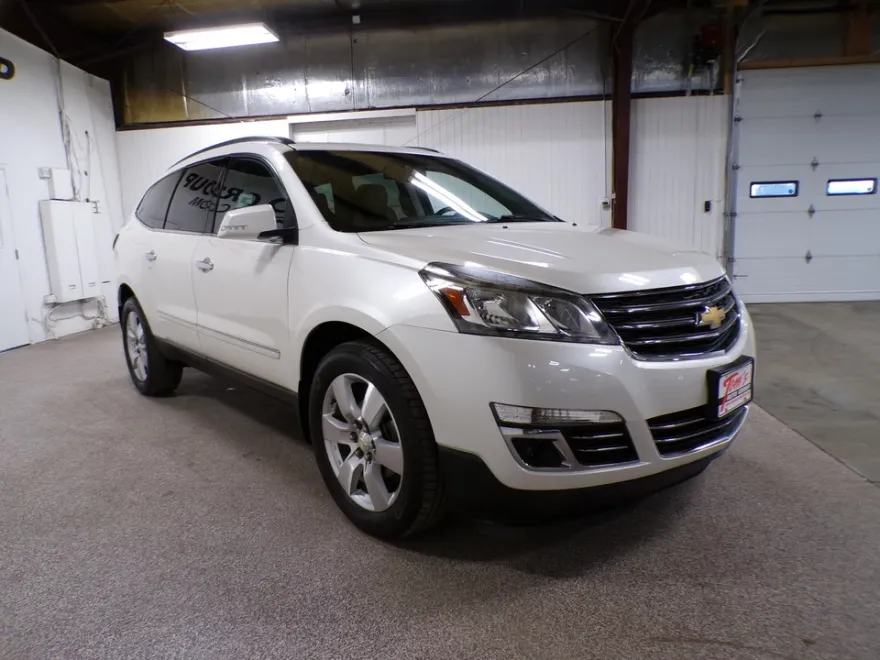 2014 Chevrolet Traverse LTZ photo 7