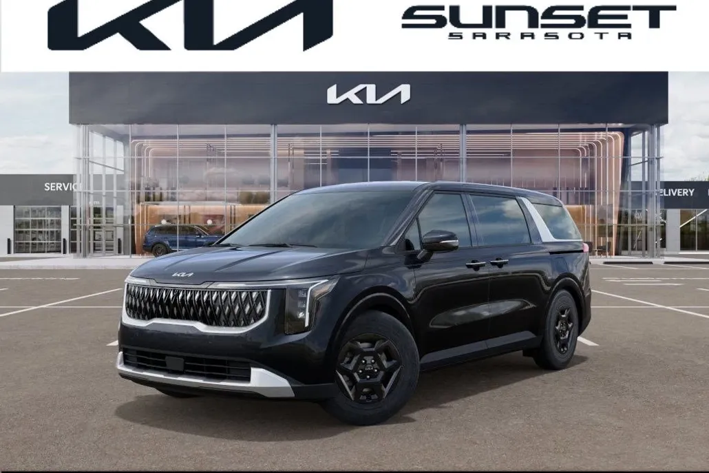 2025 Kia Carnival LXS photo 1