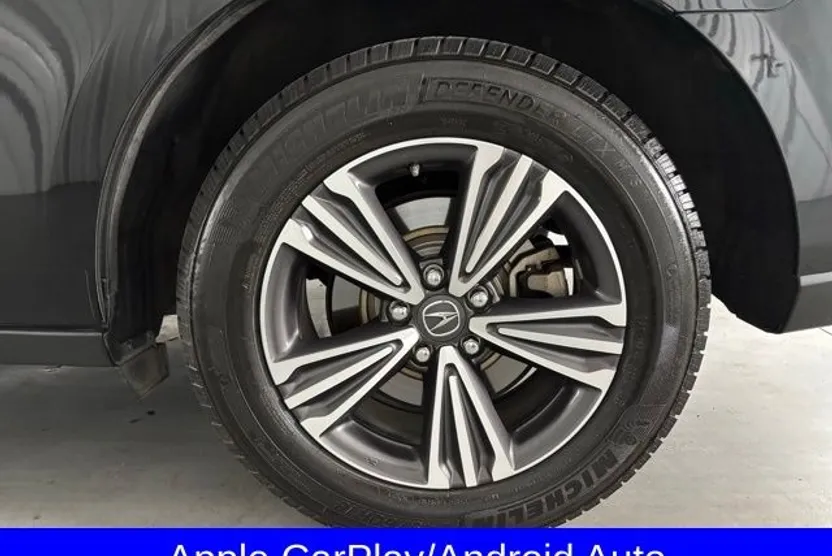 2018 Acura MDX SH-AWD photo 1