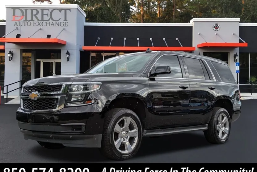 2019 Chevrolet Tahoe LT photo 1