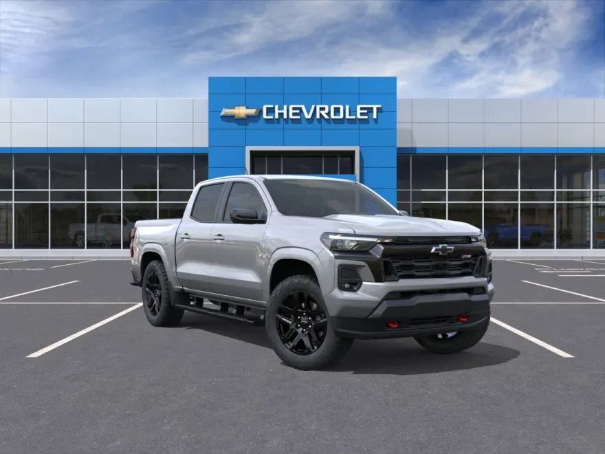 2025 Chevrolet Colorado Z71 photo 1