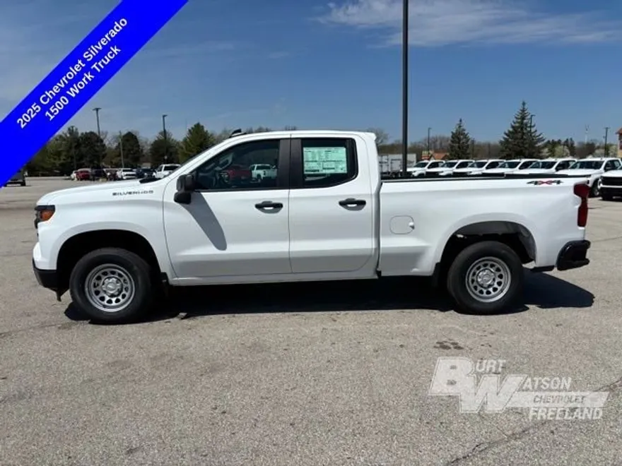 2025 Chevrolet Silverado 1500 photo 1