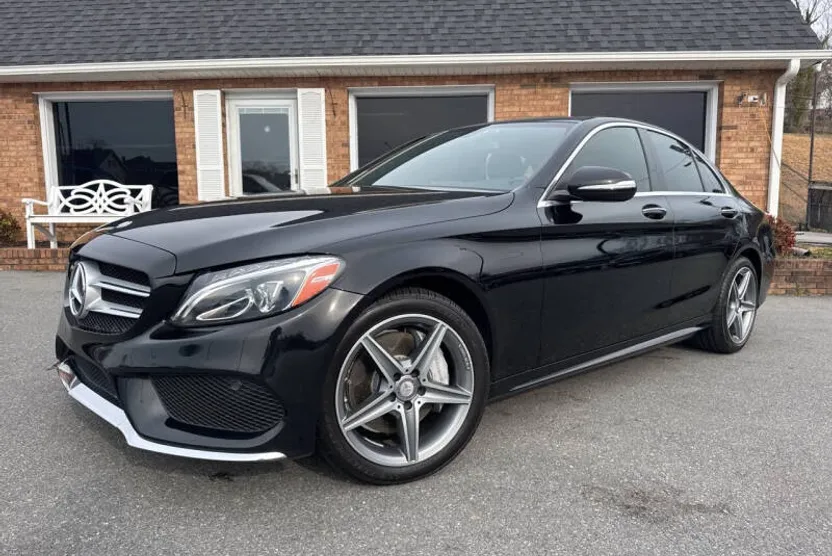 2015 Mercedes Benz C 300 4MATIC photo 1