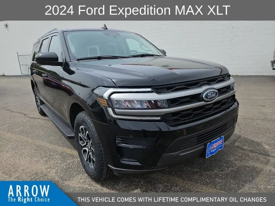 2024 Ford Expedition MAX XLT photo 1