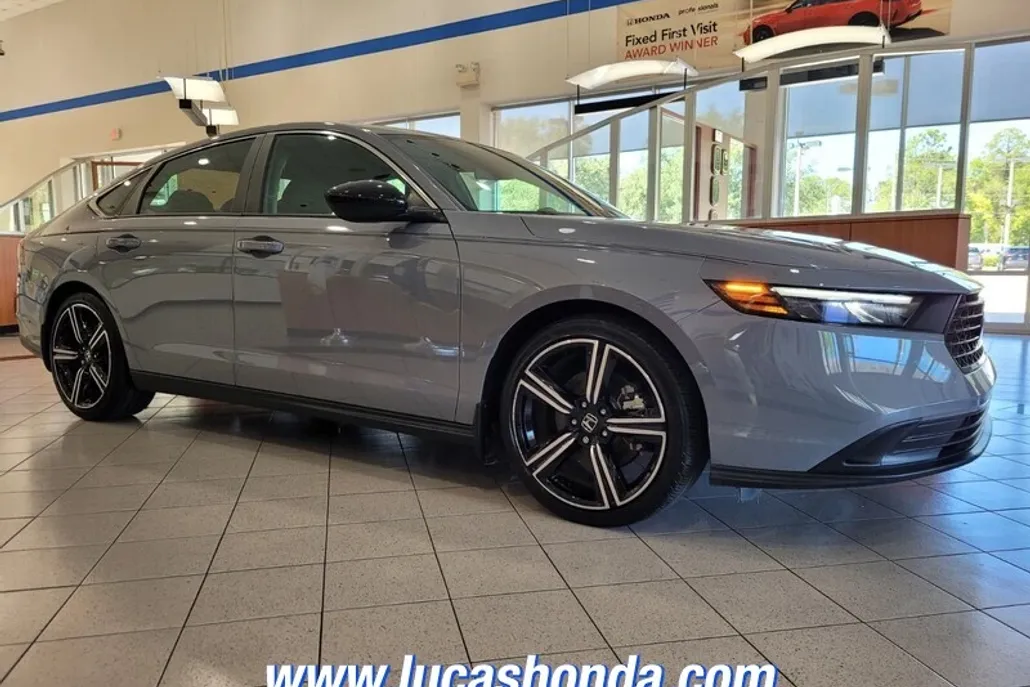 2023 Honda Accord Hybrid Sport photo 1