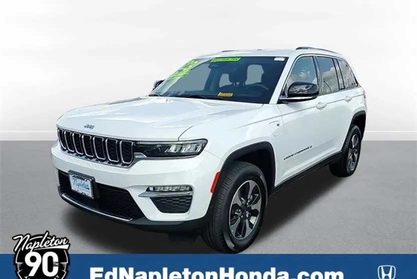 2023 Jeep Grand Cherokee 4xe Sport photo 1