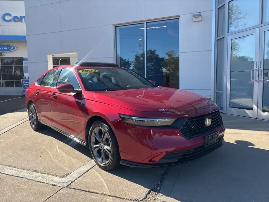 2023 Honda Accord Hybrid EX-L photo 1