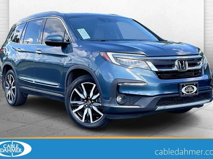 2021 Honda Pilot Touring photo 1
