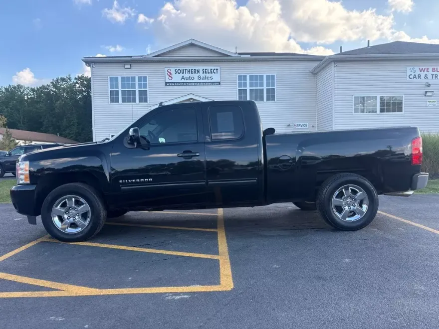 2012 Chevrolet Silverado 1500 LTZ photo 1