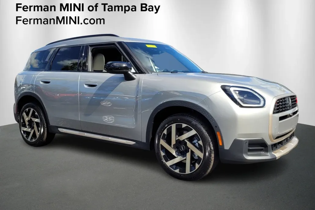 2025 Mini Countryman ALL4 S photo 1