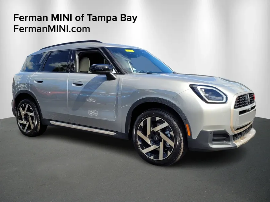 2025 Mini Countryman ALL4 S photo 1