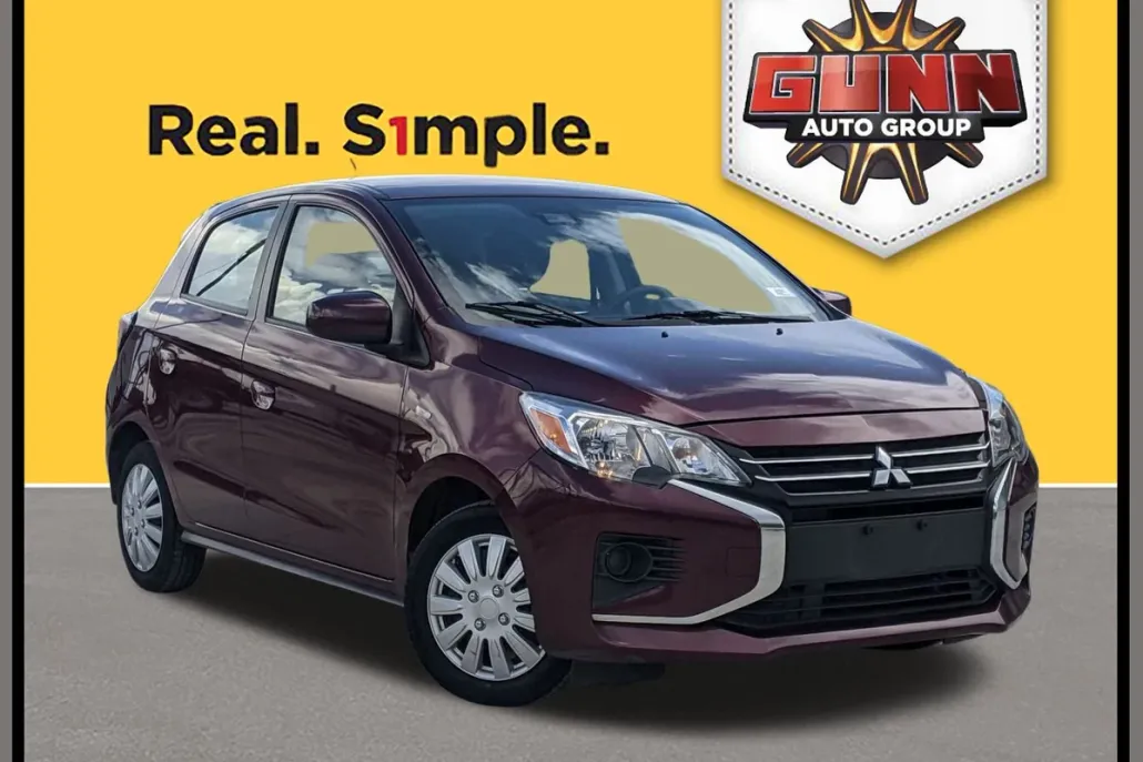 2021 Mitsubishi Mirage ES photo 1