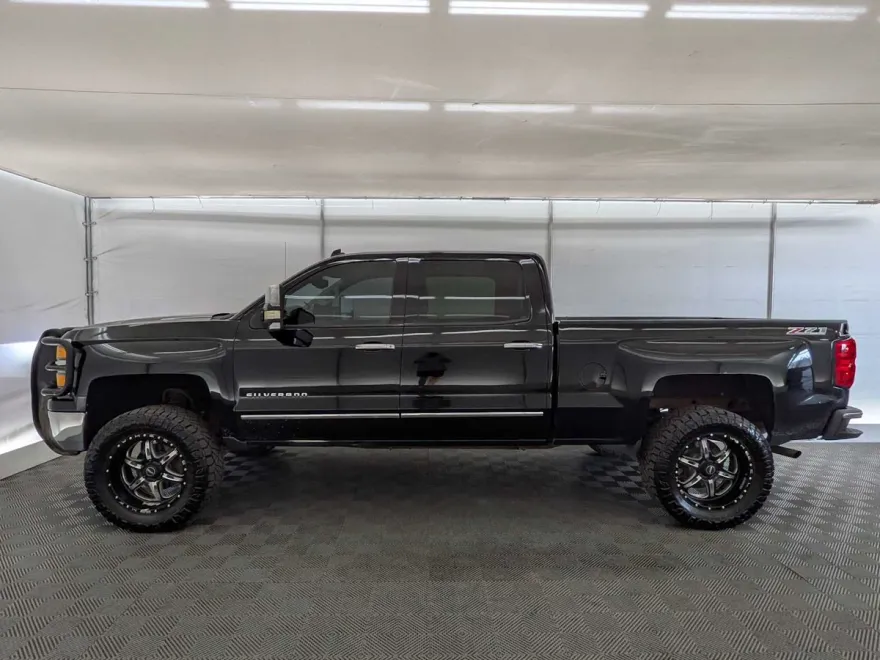 2014 Chevrolet Silverado 1500 LTZ photo 1