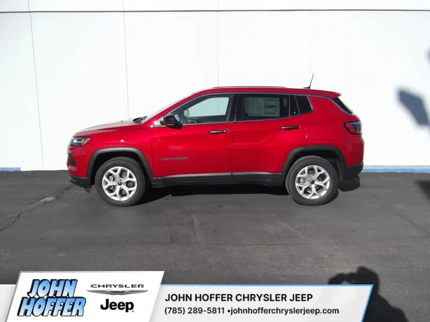 2025 Jeep Compass Sport photo 1