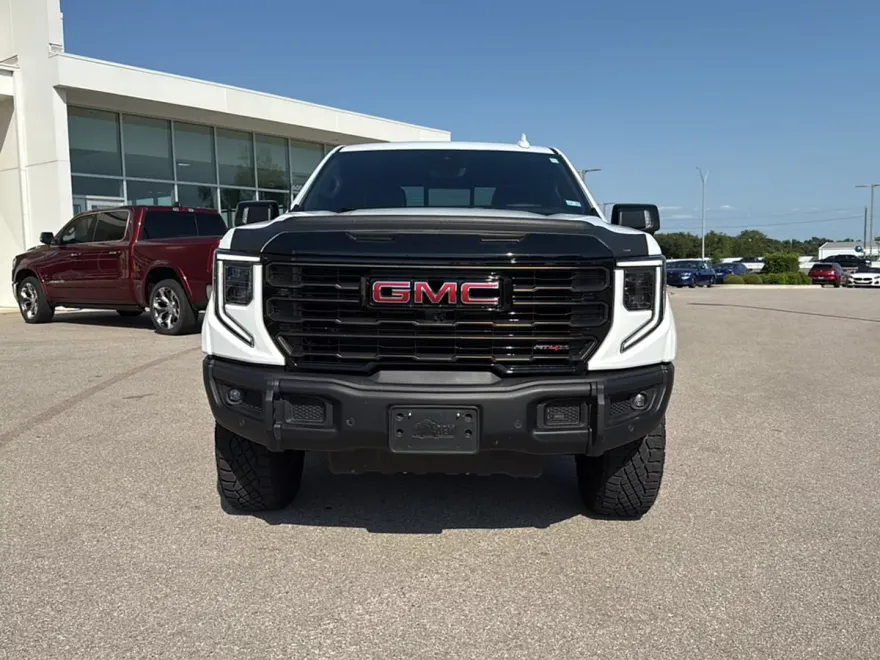 2024 Gmc Sierra 1500 AT4X photo 1