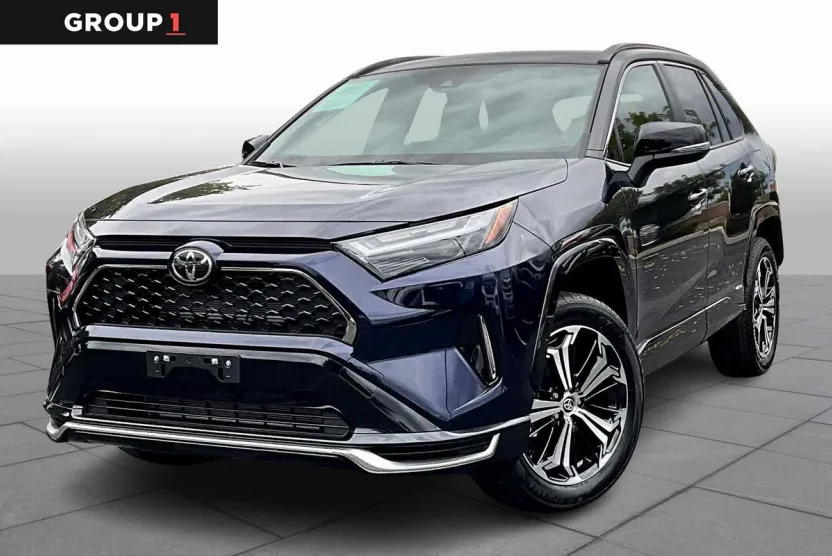 2025 Toyota RAV4 Hybrid XSE Sport photo 1